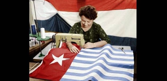 Bendera Bintang Kejora Dijahit Belanda